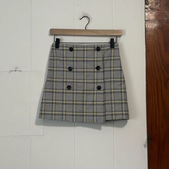 H&M Divided Women’s Mini Plaid Yellow Black Skirt Size 2 - Picture 1 of 4